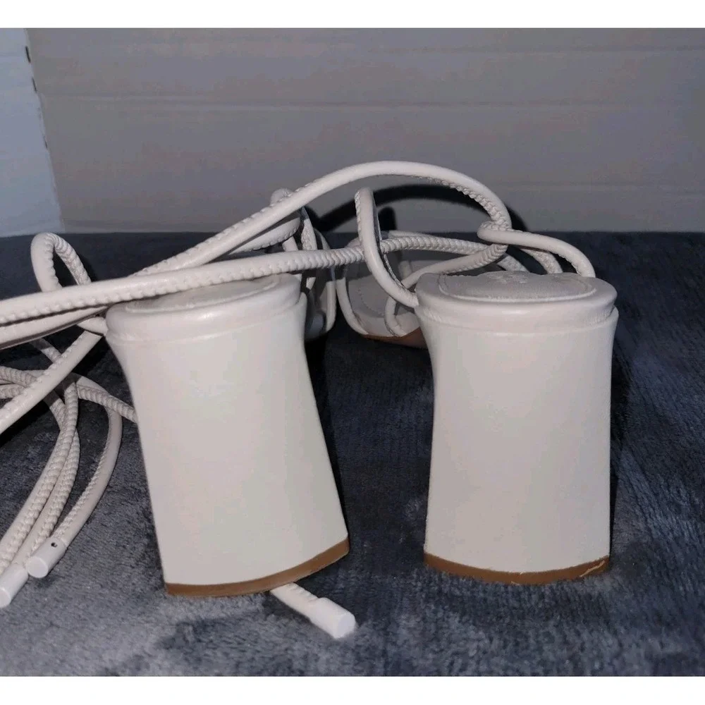 Schutz Womens Fernanda Ivory Strappy Heeled Sandals Sz 8.5 B Square Toe Lace Up‎